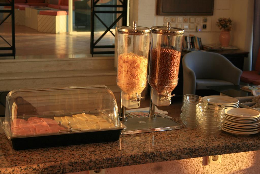 Aegli Hotel Pérama Kültér fotó